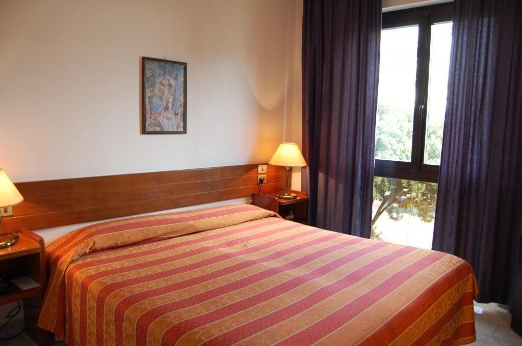 Hotel Albatros كالينْسانو المظهر الخارجي الصورة