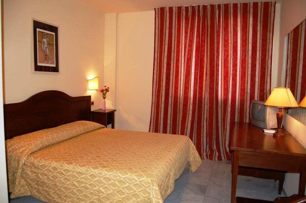 Hotel Albatros كالينْسانو المظهر الخارجي الصورة