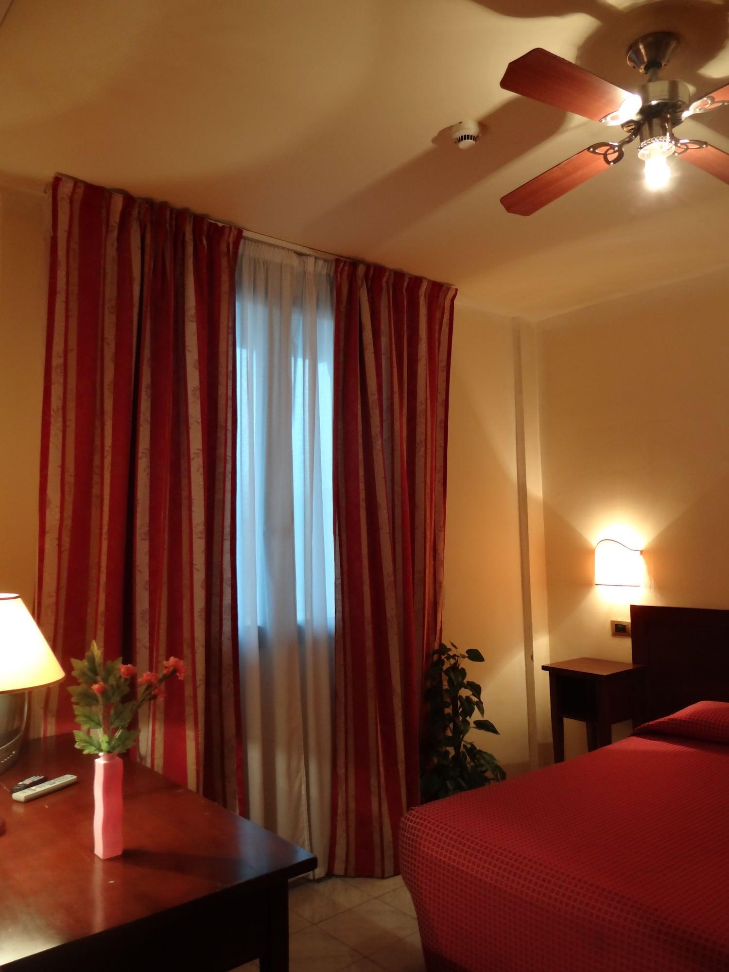 Hotel Albatros كالينْسانو المظهر الخارجي الصورة