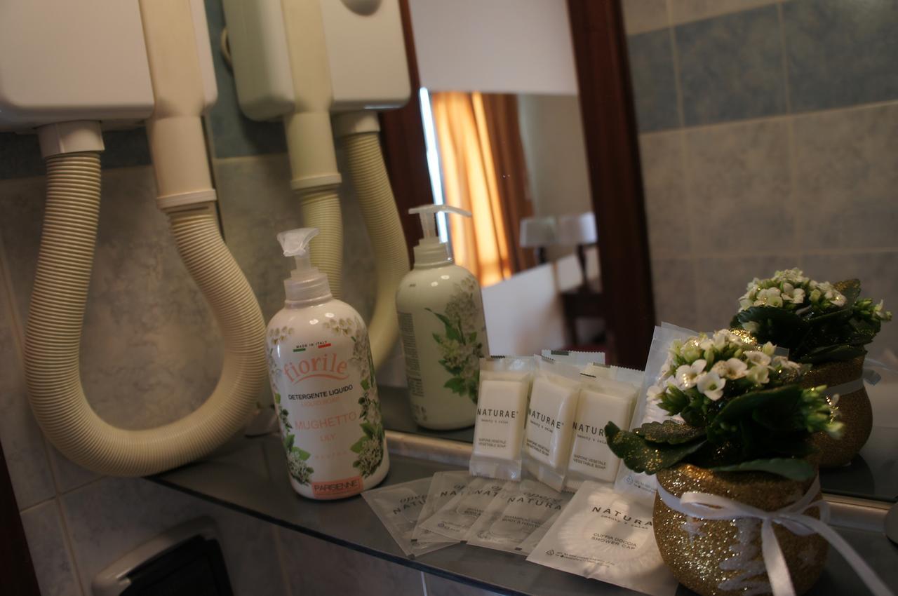 Hotel Albatros كالينْسانو المظهر الخارجي الصورة